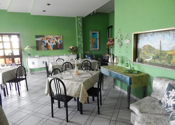 La Meta Bed & Breakfast